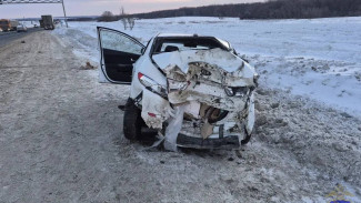 Под Самарой в ДТП с грузовиком 10 февраля пострадала женщина-водитель 