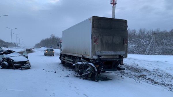 В ГИБДД рассказали подробности смертельного ДТП на М-5 около ИКЕА