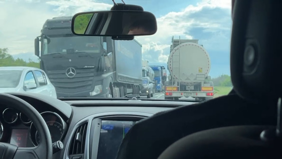 Дорожный коллапс на трассе М-5: под Самарой из-за ремонта выросла гигантская пробка