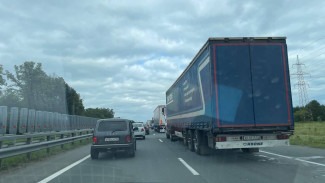 Трассу М-5 под Самарой 17 августа сковала гигантская пробка