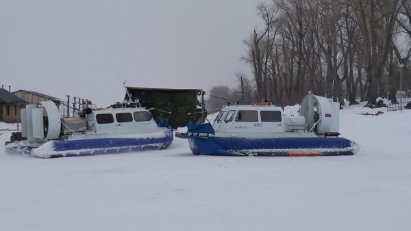 Движение судов на переправе Самара - Рождествено временно приостановлено из-за сложной ледовой обстановки