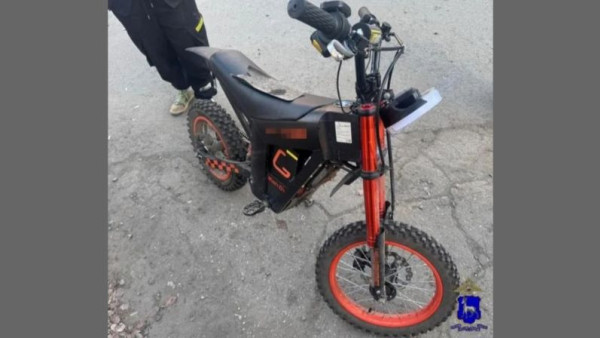 В Самаре пострадал 14-летний электробайкер под колесами Volkswagen