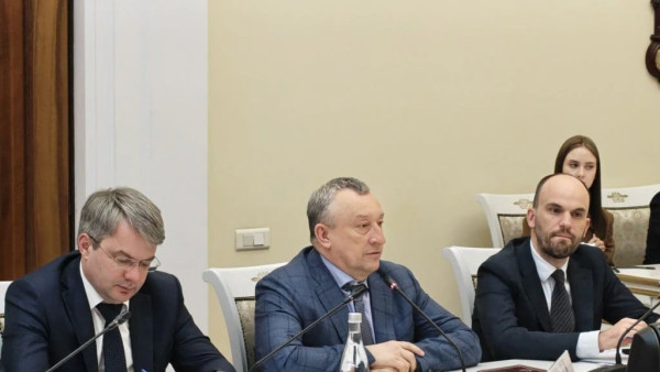 Александр Фетисов покидает правительство Самарской области 17 апреля