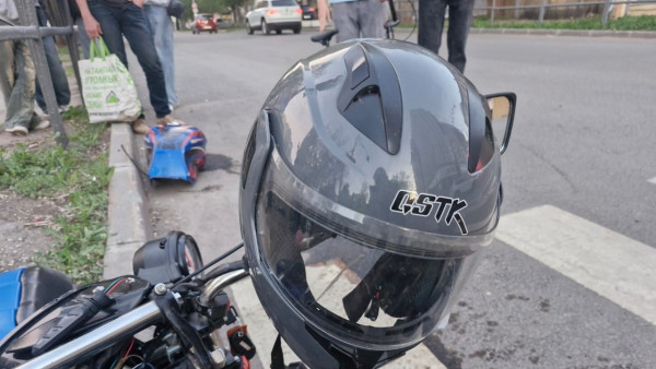 В Самаре 18-летняя автоледи сбила водителя мопеда 