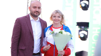 Вячеслав Федорищев в День физкультурника вручил награды тренерам и работникам сферы