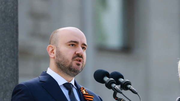 Вячеслав Федорищев поприветствовал ветеранов и участников СВО на Параде Победы 