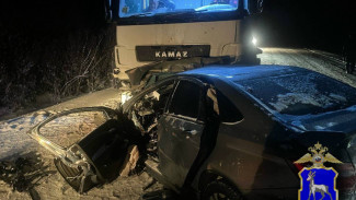 Два человека погибли в ДТП с КАМАЗом в Самарской области