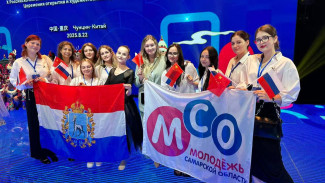 Студенты Самарской области организовали выставку о родном крае на X Российско-Китайском молодежном форуме в формате «Волга-Янцзы»