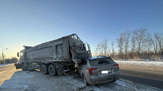 26 декабря в массовом ДТП под Самарой пострадала 56-летняя женщина