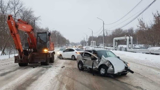 В Самарской области произошло паранормальное ДТП у кладбища