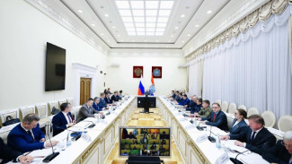 Губернатор Вячеслав Федорищев провел заседание антитеррористической комиссии по вопросам обеспечения безопасности образовательных учреждений
