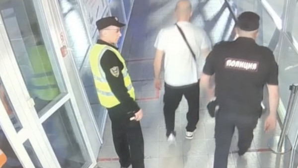 Пьяный вахтовик сорвал авиарейс Сургут — Самара