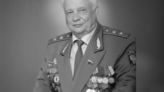 Прощание с Александром Бахмуровым пройдет 6 июня в Кирилло-Мефодиевском соборе Самары