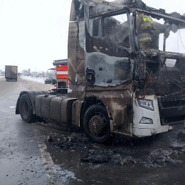 Появились подробности ЧП с загоревшейся фурой на Обводном шоссе под Самарой