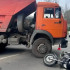 В Самаре 17 сентября КамАЗ столкнулся с мотоциклом: байкер оказался в больнице