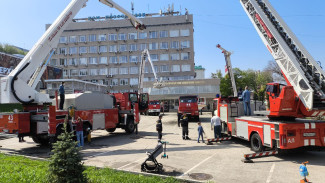 В Самаре проходит мероприятие «Лестница Победы»