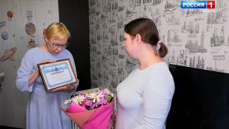 В Самаре многодетной семье вручили сертификат на улучшение жилищных условий