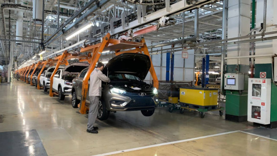 АВТОВАЗ опроверг слухи о переходе на сокращенную рабочую неделю