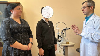 В Самаре провели сложную операцию юному пациенту с врожденной катарактой