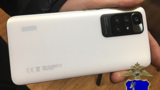 В Самарской области мужчина украл и продал телефон друга