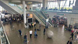 Пассажиры рассказали о сложной ситуации в аэропорту Курумоч
