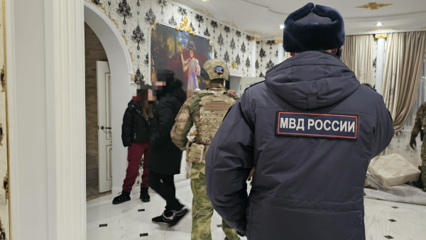 В Самаре во время рейда задержали наркоманов и уклонистов от воинской службы