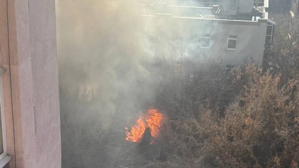 Самарцев напугало облако дыма с запахом гари 15 ноября