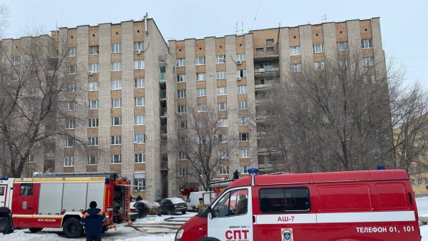 Трупы лежали на лестнице: в МЧС рассказали подробности пожара в Самарской области