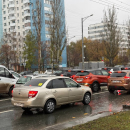 Авария на Ново-Садовой парализовала утреннее движение в Самаре