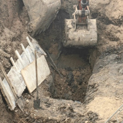 Под Самарой погибли двое рабочих из-за обрушения грунта