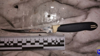 В Самарской области мужчина дважды пырнул ножом бывшего одноклассника