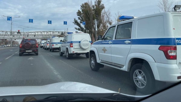 Самарский госавтоинспектор спас мужчину на дороге