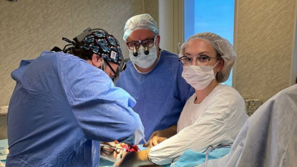 Самарские врачи удалили массивный костный нарост юному пациенту из Оренбурга