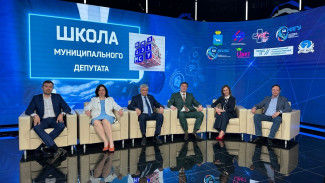 «Актуальное интервью»: запуск межрегионального проекта Школы муниципального депутата