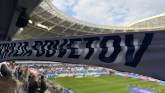 Игроки "Крыльев Советов" посвятили победу над "Спартаком" И. Ахметову