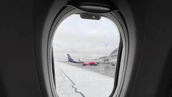 Самарский аэропорт 27 марта принял 3 рейса в качестве запасного 