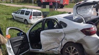 В Самарской области трое взрослых и подросток пострадали в ДТП 9 мая