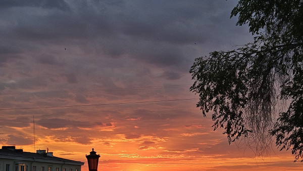 Ученые зафиксировали двойной солнечный выброс 