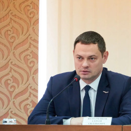 Дума Сызрани утвердила досрочное прекращение полномочий мэра Сергея Володченкова