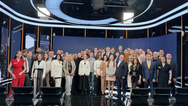 ГТРК «Самара» стала объединяющим центром ведущих специалистов в области стоматологии и челюстно-лицевой хирургии, именитых врачей, ученых и экспертов