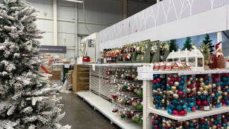 В Самаре полки магазинов заполнили новогодние товары уже в октябре