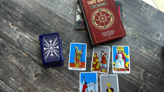 Гороскоп на 25 июля: Двум знакам стоит с головой уйти в работу, а еще один - ждут успехи в творчестве