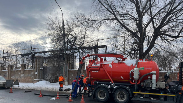 В Самаре организовали доставку воды маломобильным жителям Куйбышевского района после коммунального ЧП