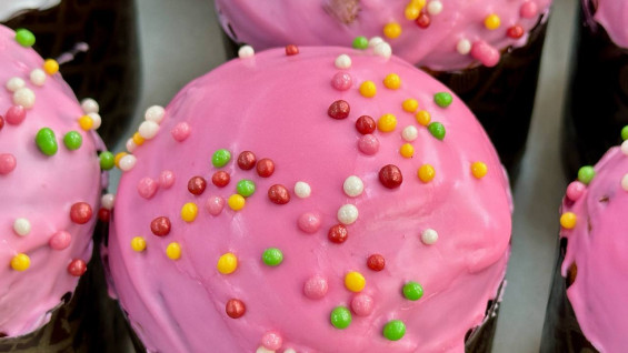 Врач назвала самарцам безопасную порцию кулича на Пасху