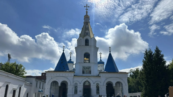 Самарцы крестным ходом отметили Покров Пресвятой Богородицы