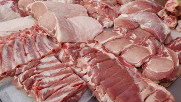 Не ешьте это ни в коем случае: врач рассказал о смертельной опасности мяса 