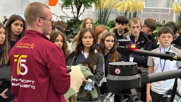 Более 500 жителей Самары и Тольятти посетили производство БПЛА