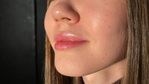 Почему чешется нос у мужчин и женщин: народные приметы