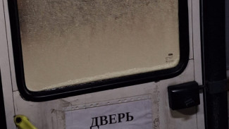 Самарцы пожаловались на обледенение в общественном транспорте