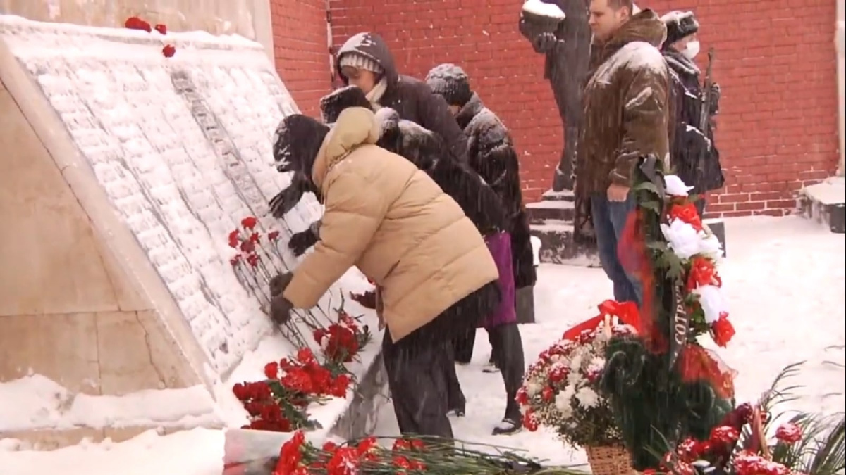 10 февраля события в москве. Пожар в Самарском ГУВД. Пожар 10 февраля 1999 года в Самаре в здании УВД.